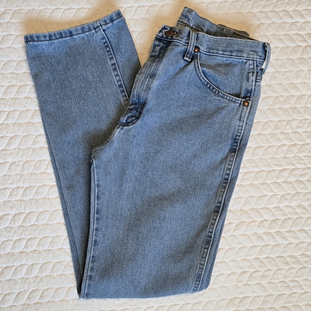 Wrangler Classic Blue Men's Denim Jeans